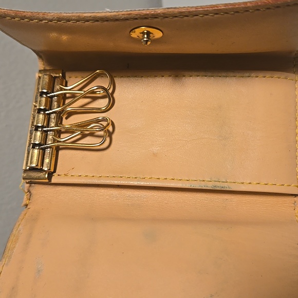 Louis Vuitton Murakami Keyholder White - Picture 4 of 10